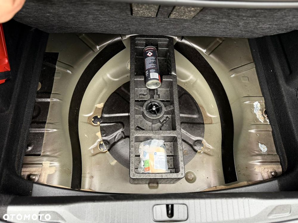 Opel Astra 1.6 Active - 21