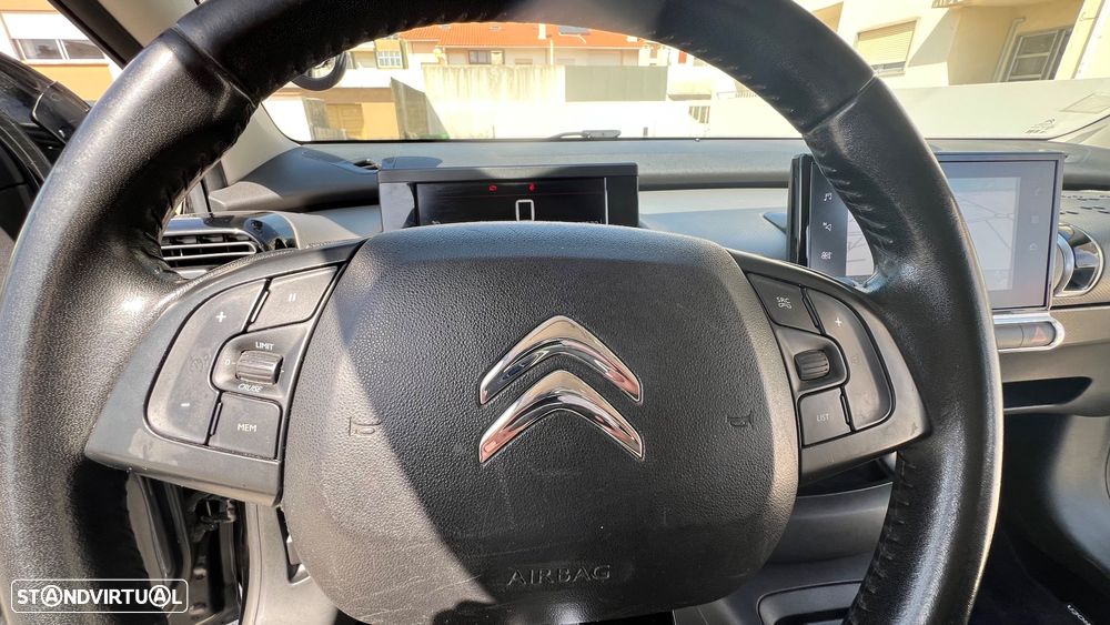 Citroën C4 Cactus 1.2 PureTech Shine Pack - 21