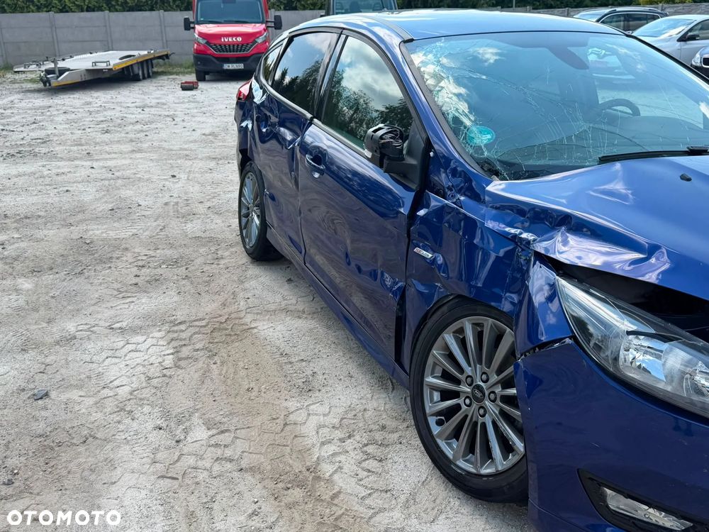 Ford Focus - 5