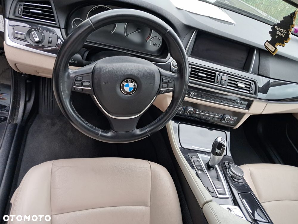 BMW Seria 5 518d Luxury Line - 25
