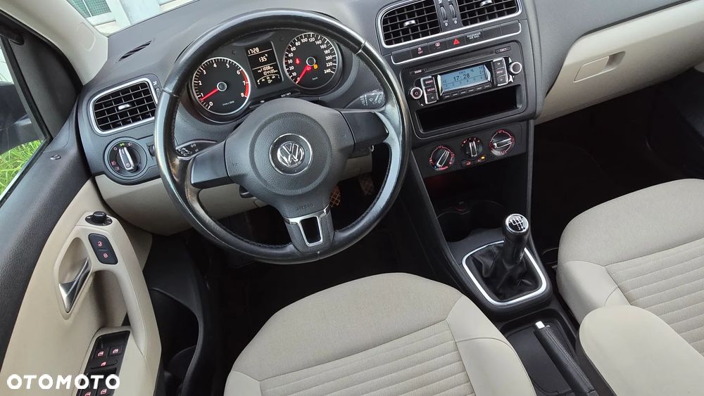Volkswagen Polo 1.4 Team - 18