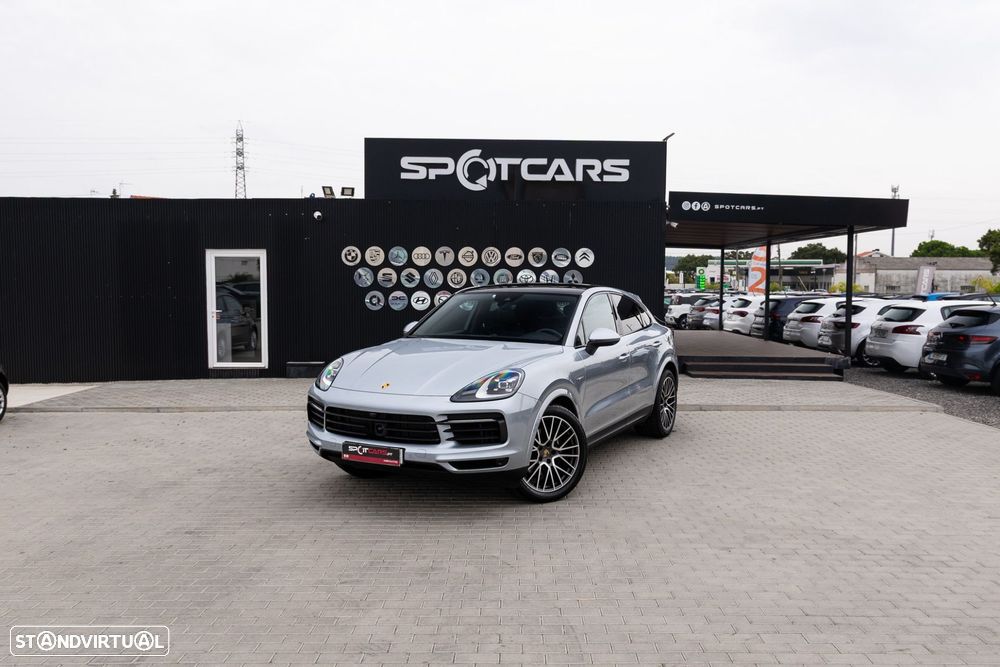 Porsche Cayenne Coupé E-Hybrid - 3