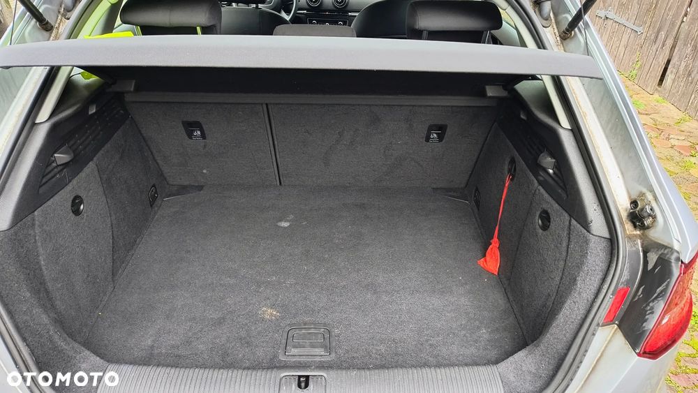 Audi A3 1.6 TDI clean diesel Attraction - 15