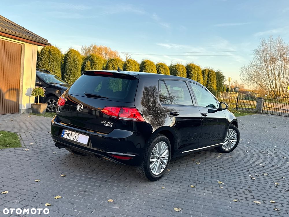 Volkswagen Golf 2.0 TDI BlueMotion Technology Cup - 5