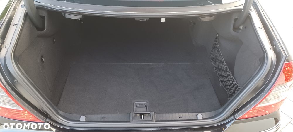 Mercedes-Benz Klasa E 200 Kompressor Avantgarde - 15