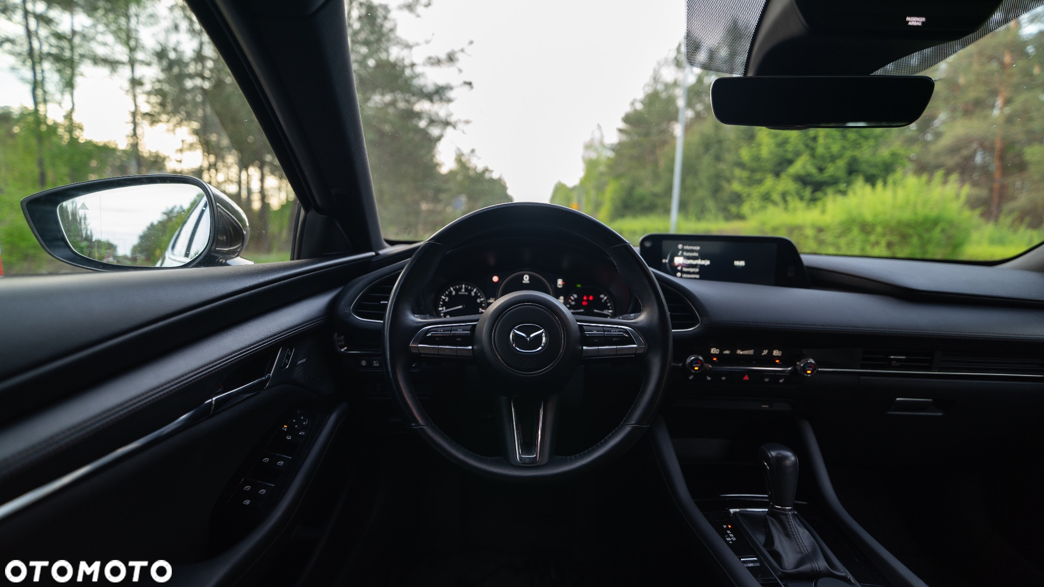 Mazda 3 2.0 mHEV Hikari - 10