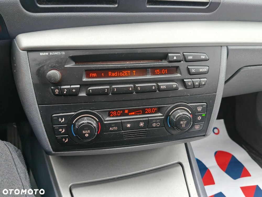 BMW Seria 3 318i - 21