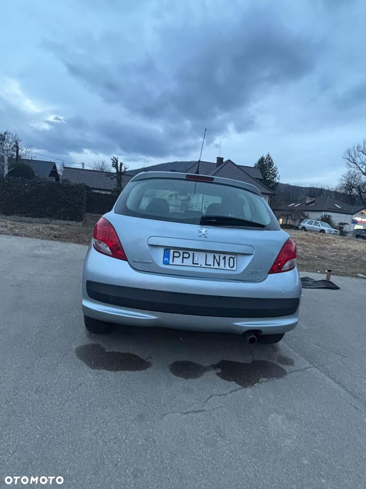 Peugeot 207 1.4 Trendy - 9