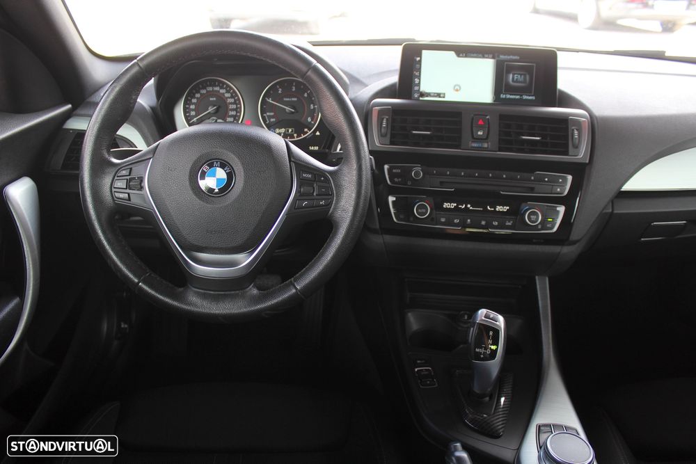 BMW 116 d Aut. Sport Line - 9