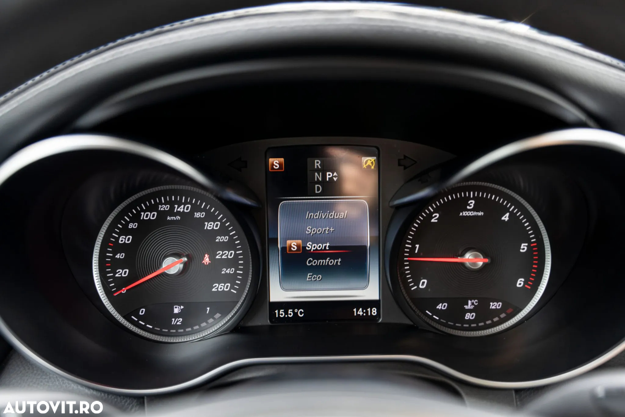 Mercedes-Benz GLC 250 d 4Matic 9G-TRONIC - 32