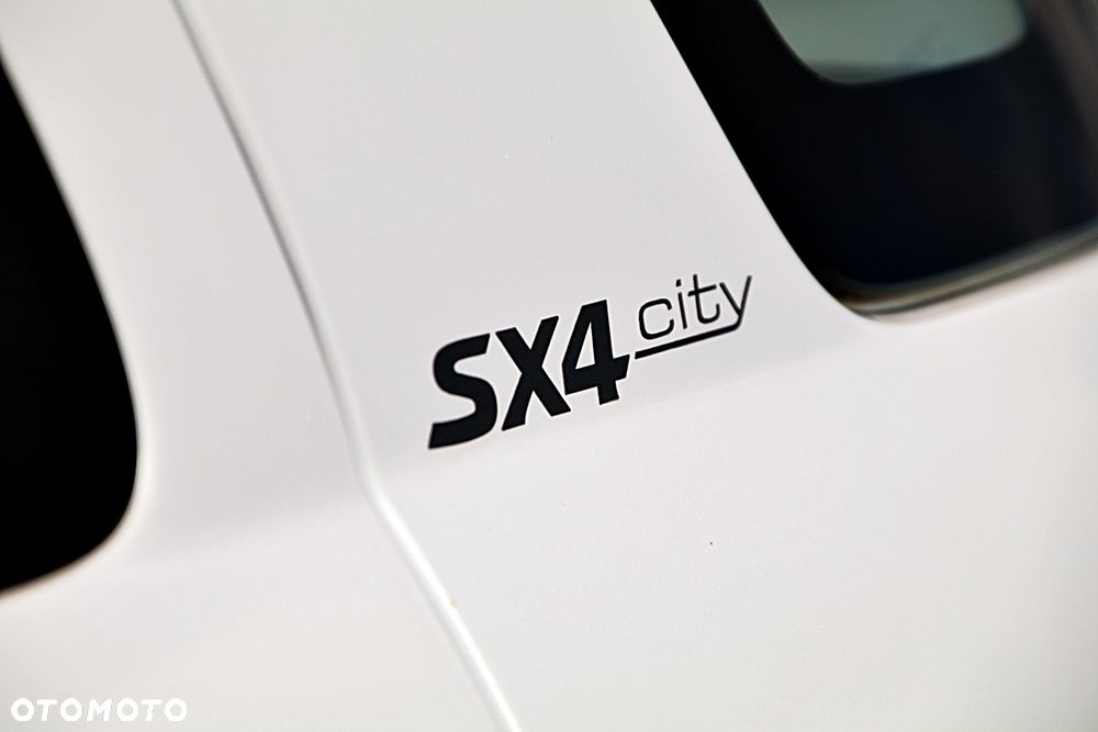 Suzuki SX4 1.6 VVT 4x2 City - 35