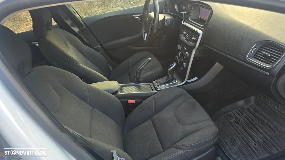 Volvo V40 2.0 D2 Kinetic Geartronic - 16