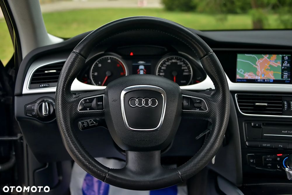 Audi A4 Avant 3.0 TDI Quattro Tiptronic - 34