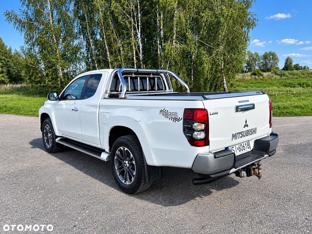 Mitsubishi L200 - 3