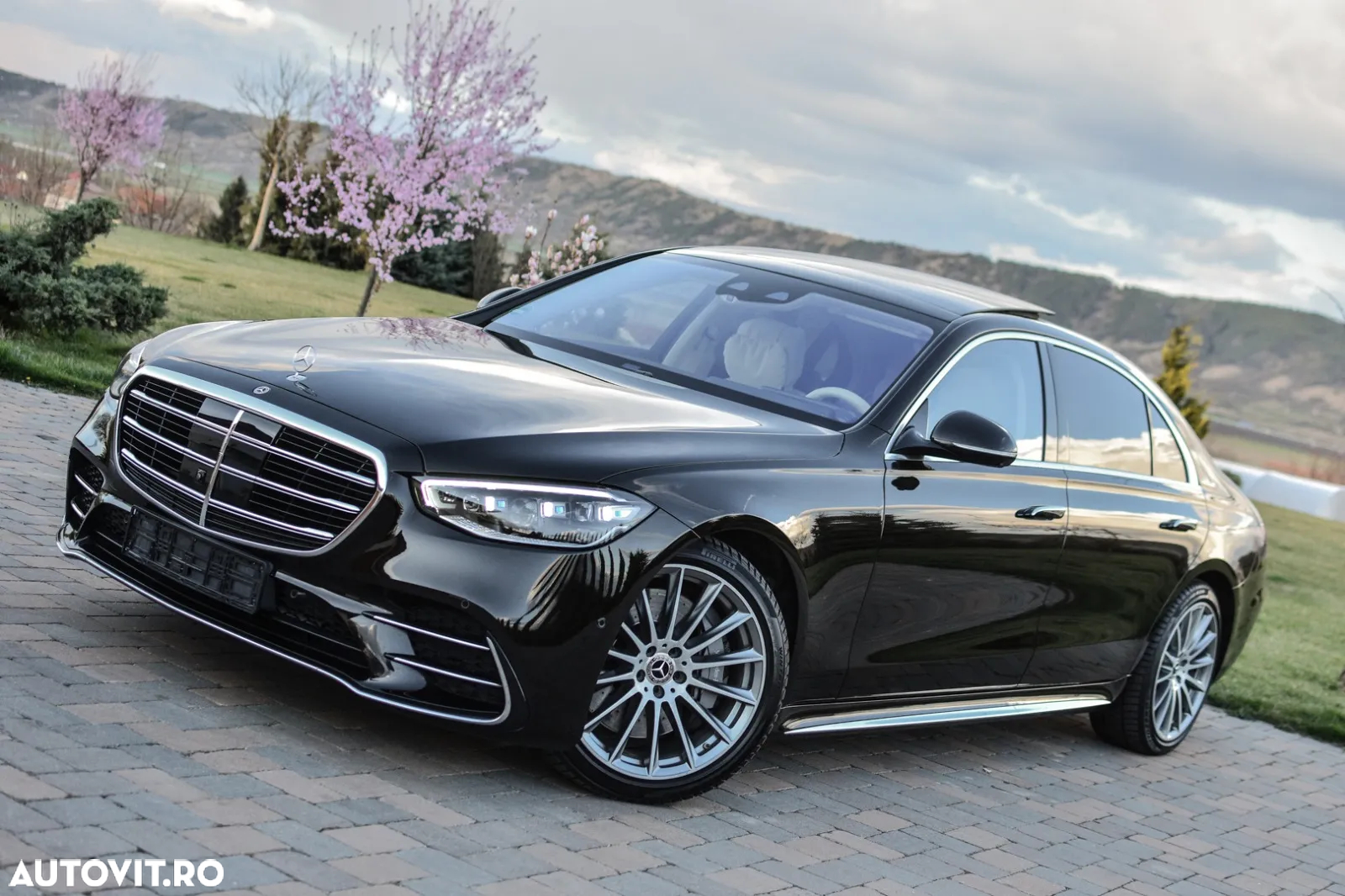 Mercedes-Benz S 400 d 4Matic L 9G-TRONIC - 29