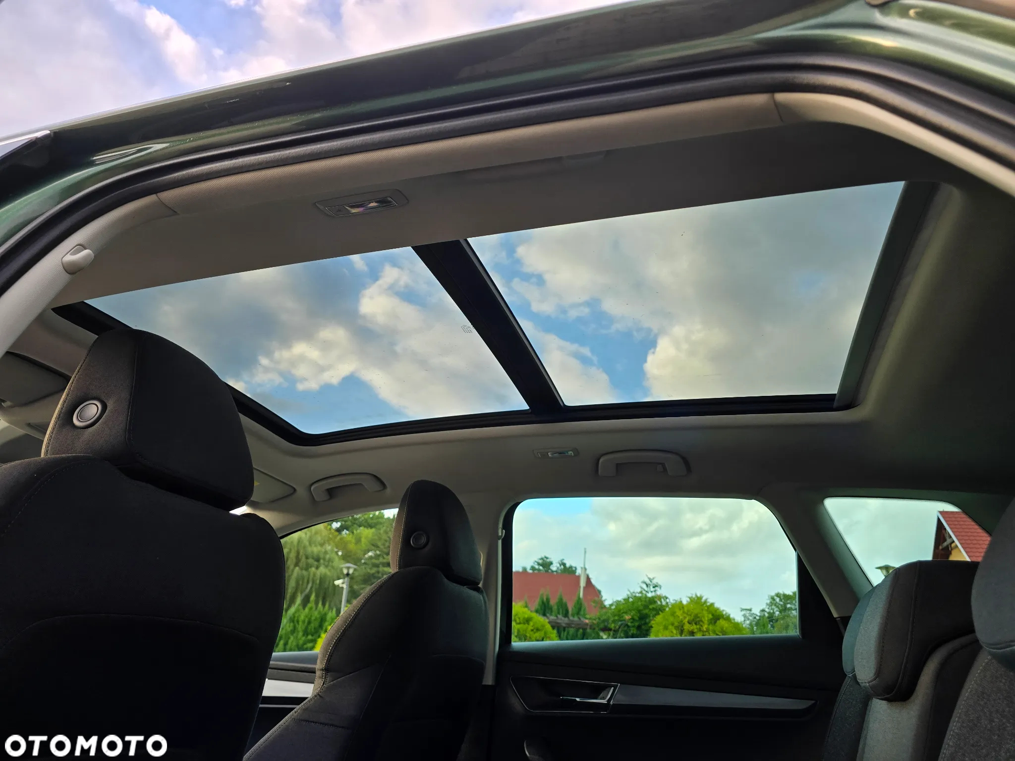 Skoda Karoq 1.5 TSI ACT 4x2 Ambition DSG - 31
