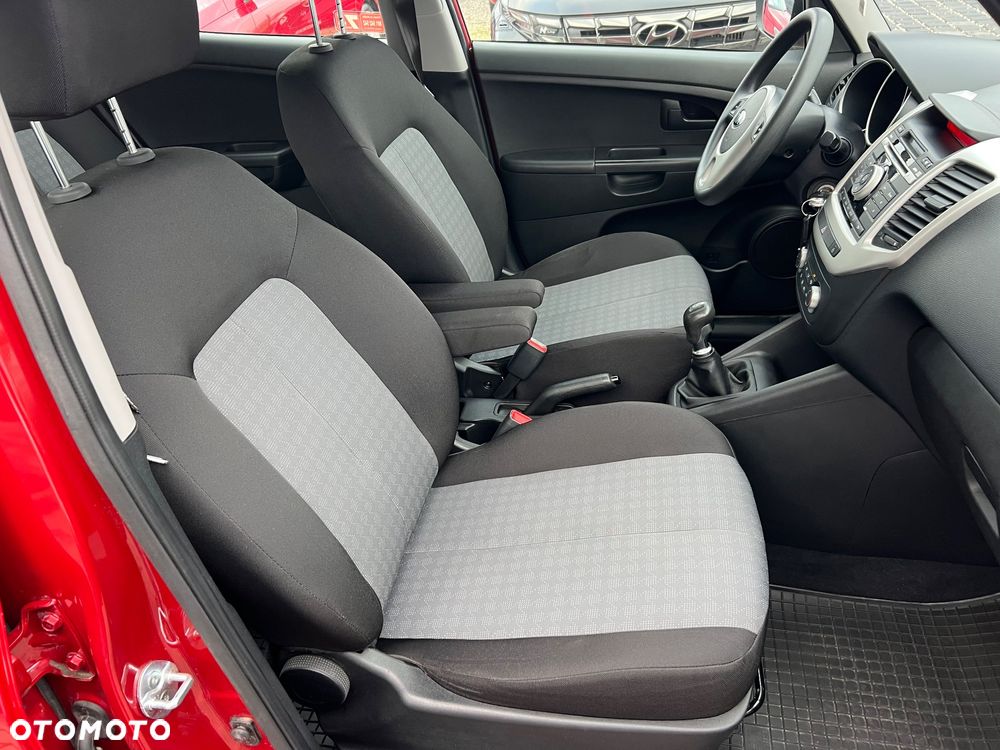 Kia Venga 1.6 Smart - 14