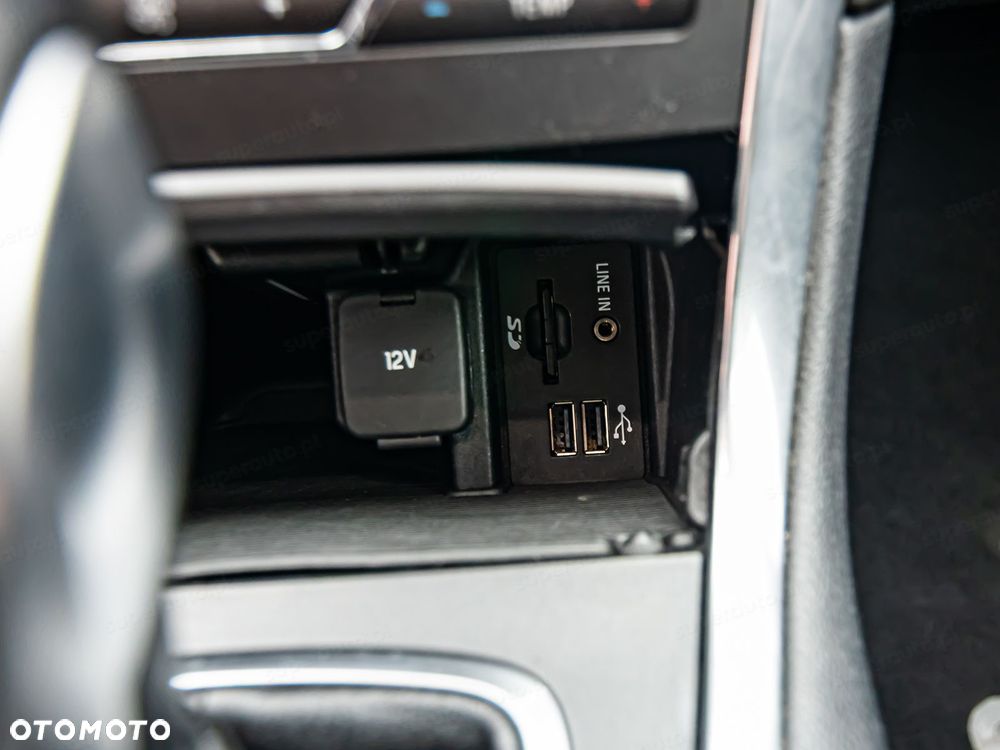 Ford S-Max - 21
