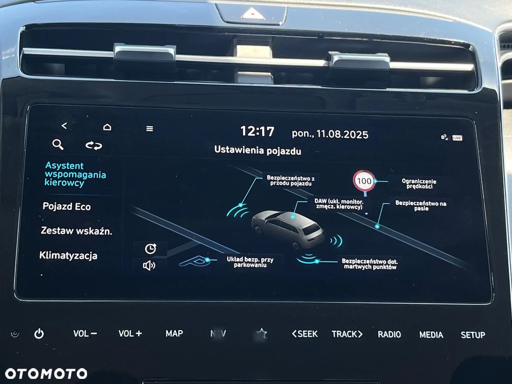 Hyundai Tucson 1.6 T-GDi HEV Executive 2WD - 32