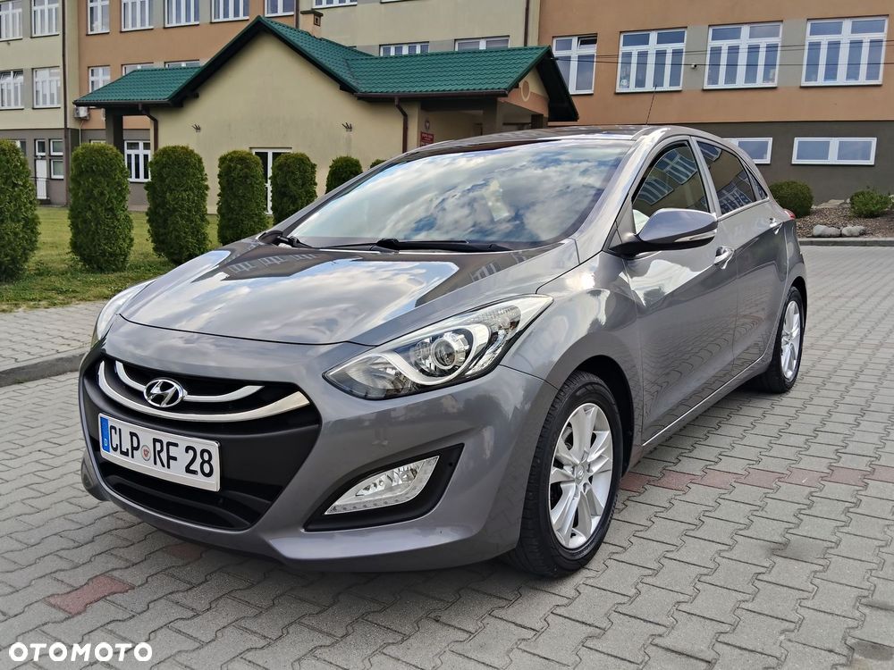 Hyundai i30 1.4 Fifa World Cup Edition - 13