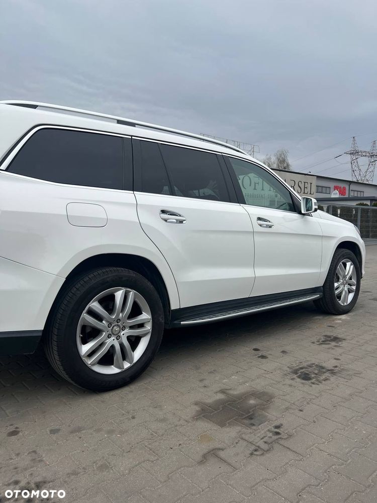Mercedes-Benz GLS 400 4Matic 9G-TRONIC - 3