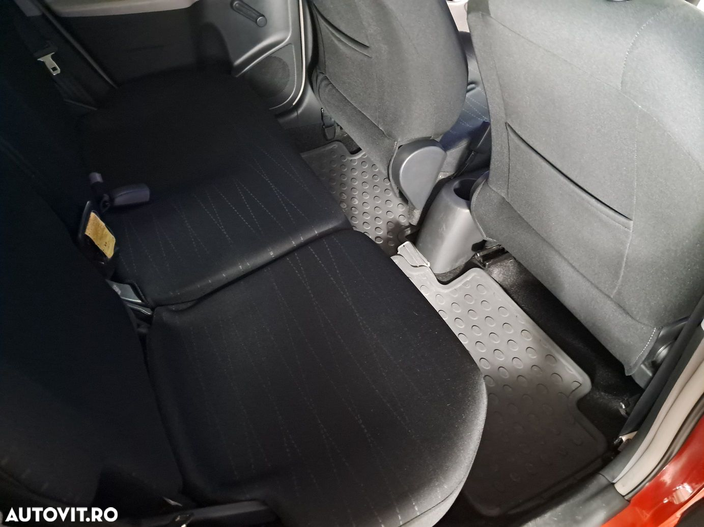 Toyota Yaris - 17