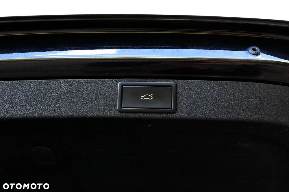 Skoda Octavia 2.0 TSI DSG RS Plus - 34