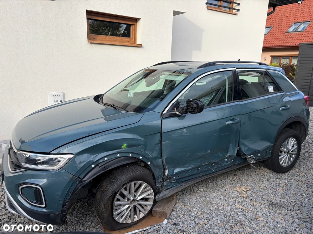 Volkswagen T-Roc 2023 photo 4