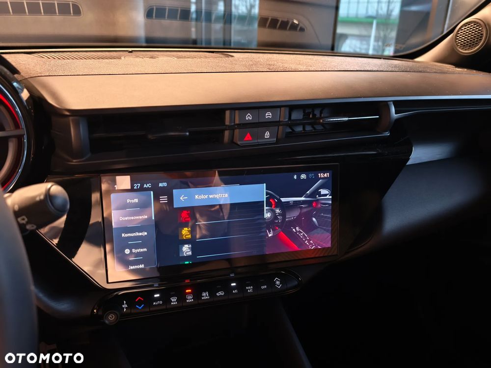 Alfa Romeo Junior 1.2 mHEV Ti eDCT - 39