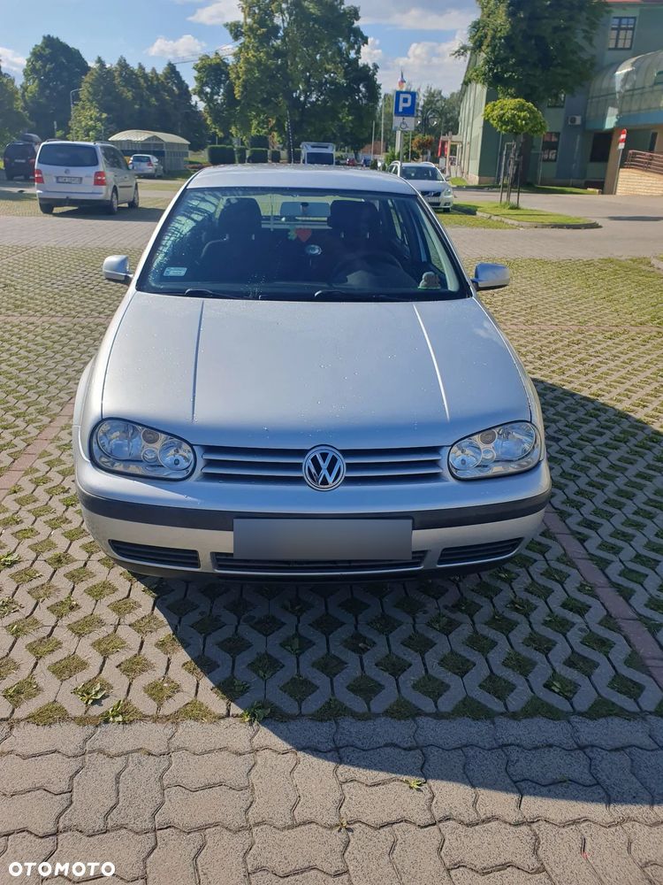 Volkswagen Golf - 13
