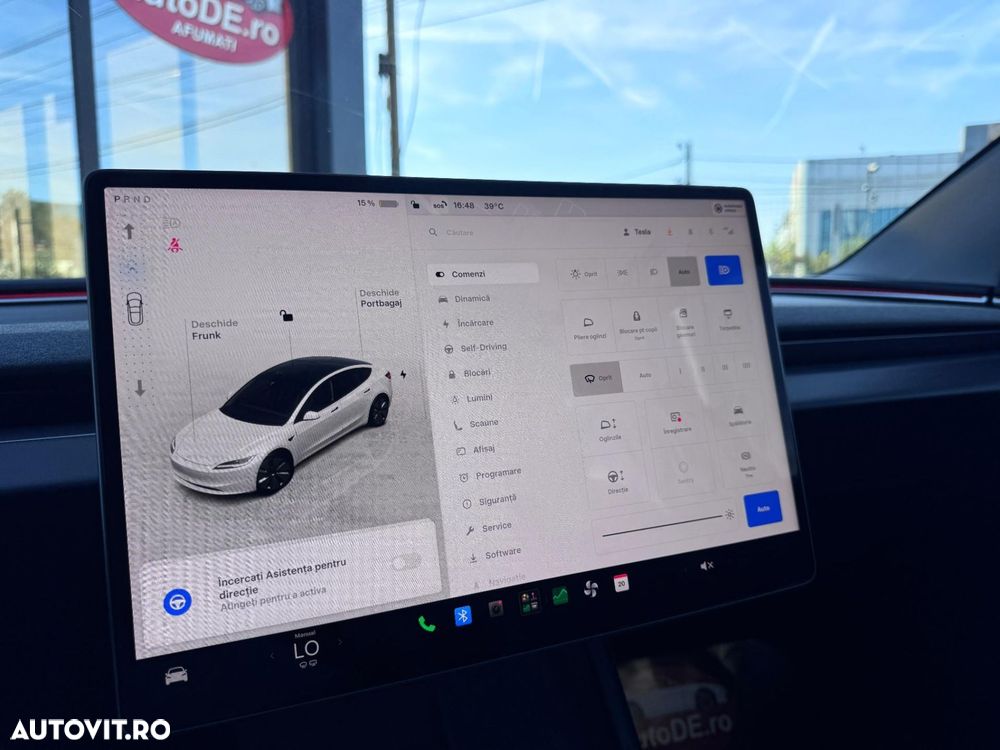 Tesla Model 3 - 24