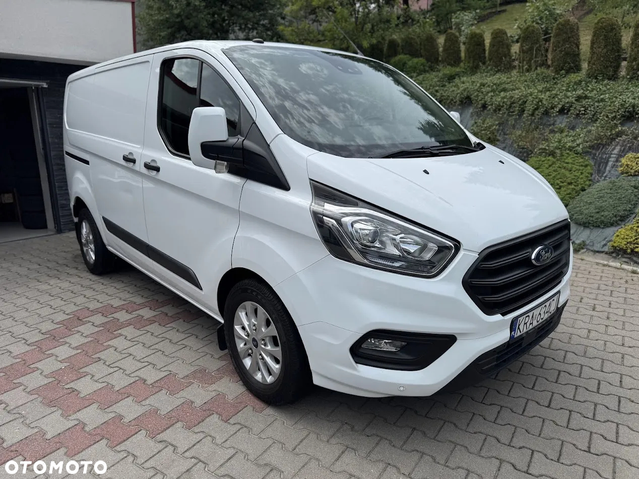 Ford Transit Custom - 8