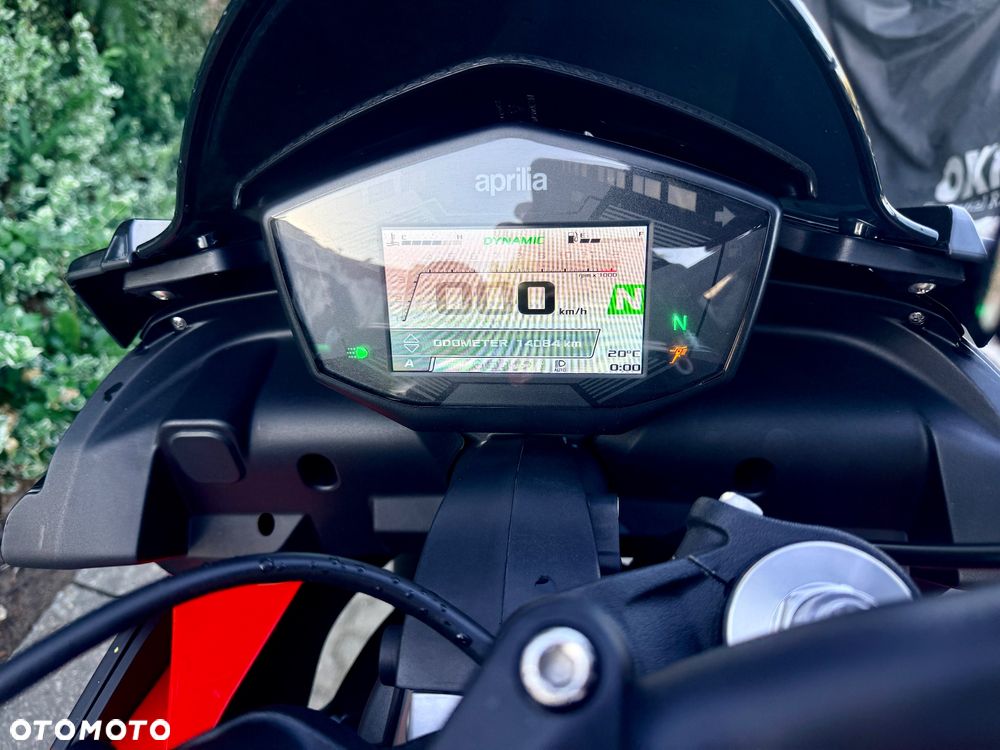 Aprilia Tuono - 10