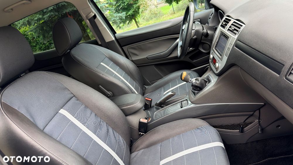 Ford Kuga 2.0 TDCi Titanium - 20