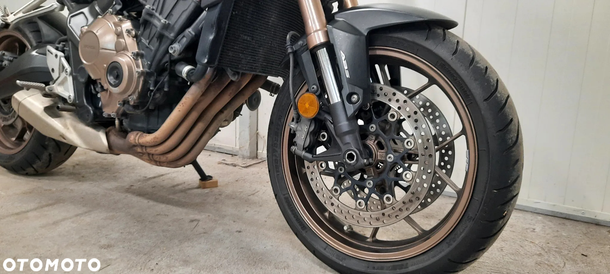 Honda CB - 2