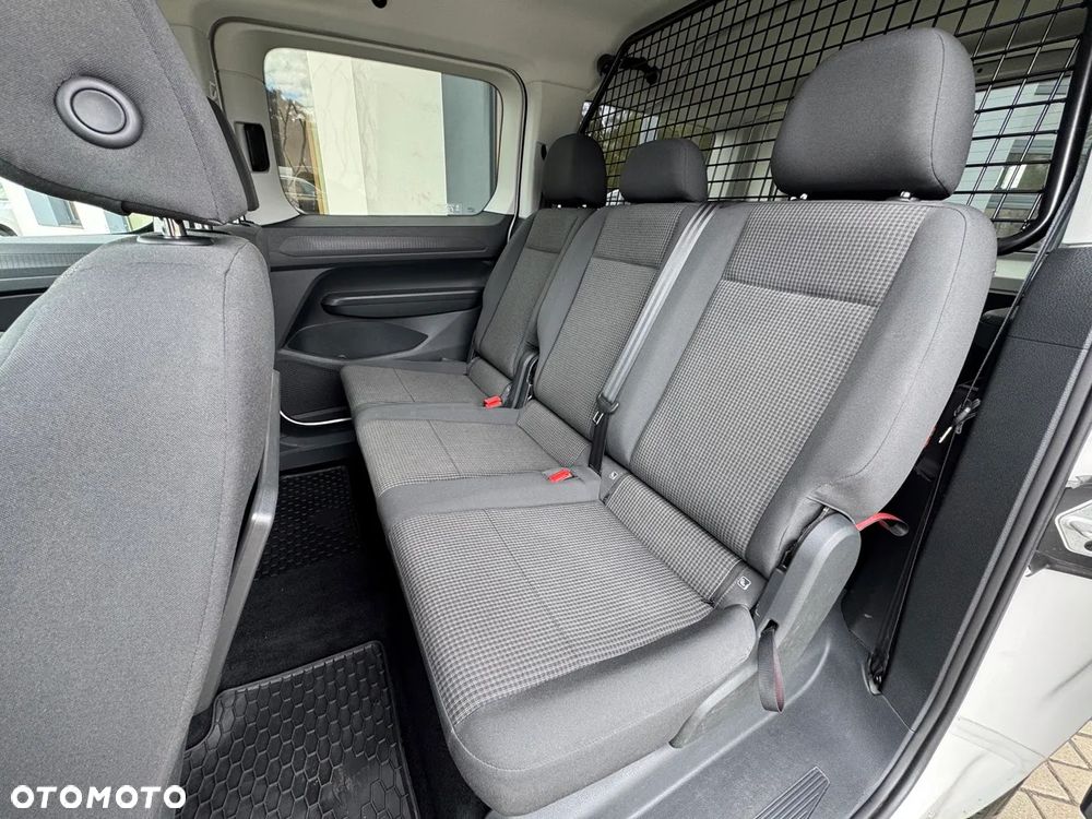 Volkswagen Caddy Maxi 2.0 TDI DSG - 17