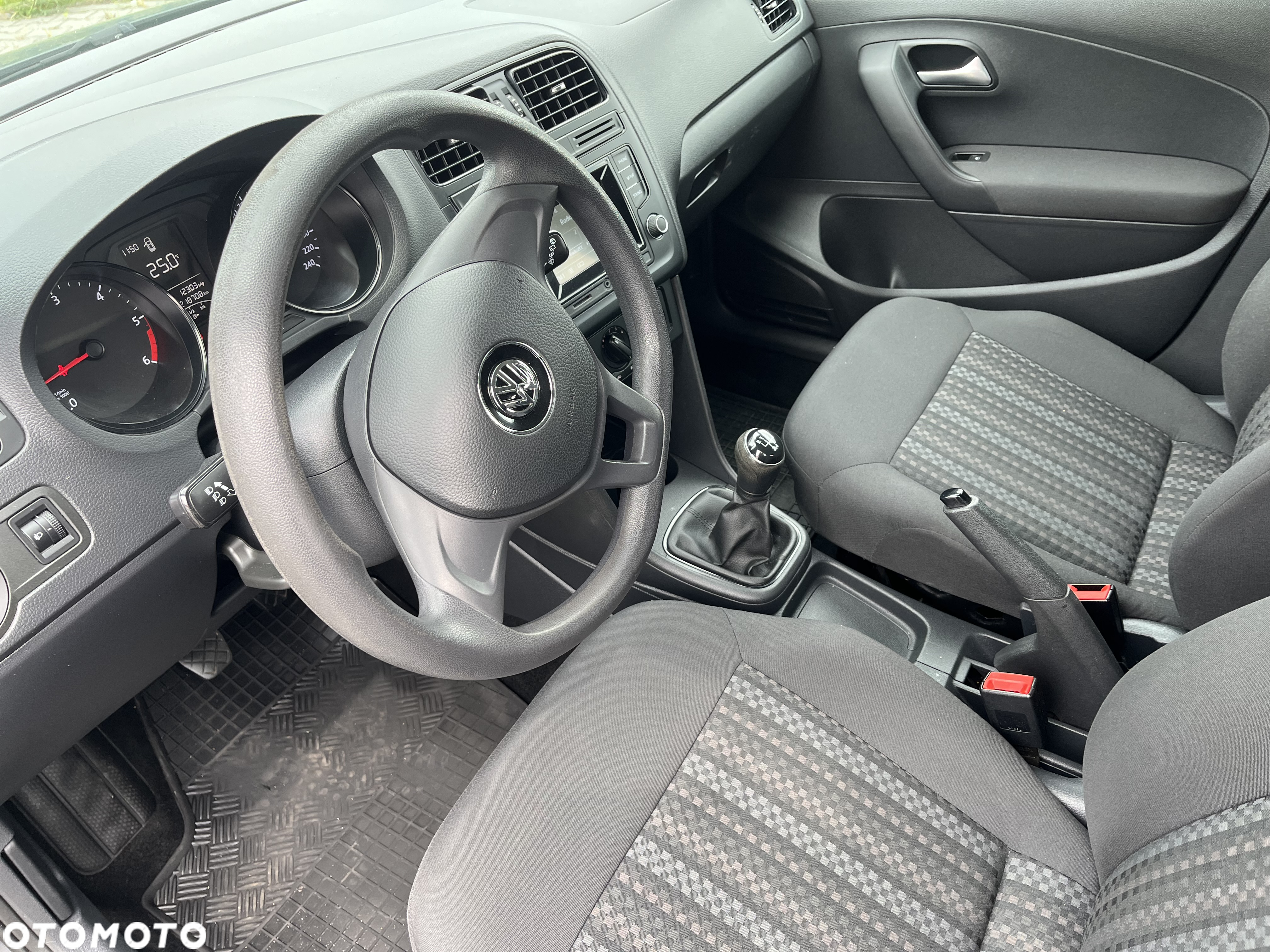 Volkswagen Polo - 21