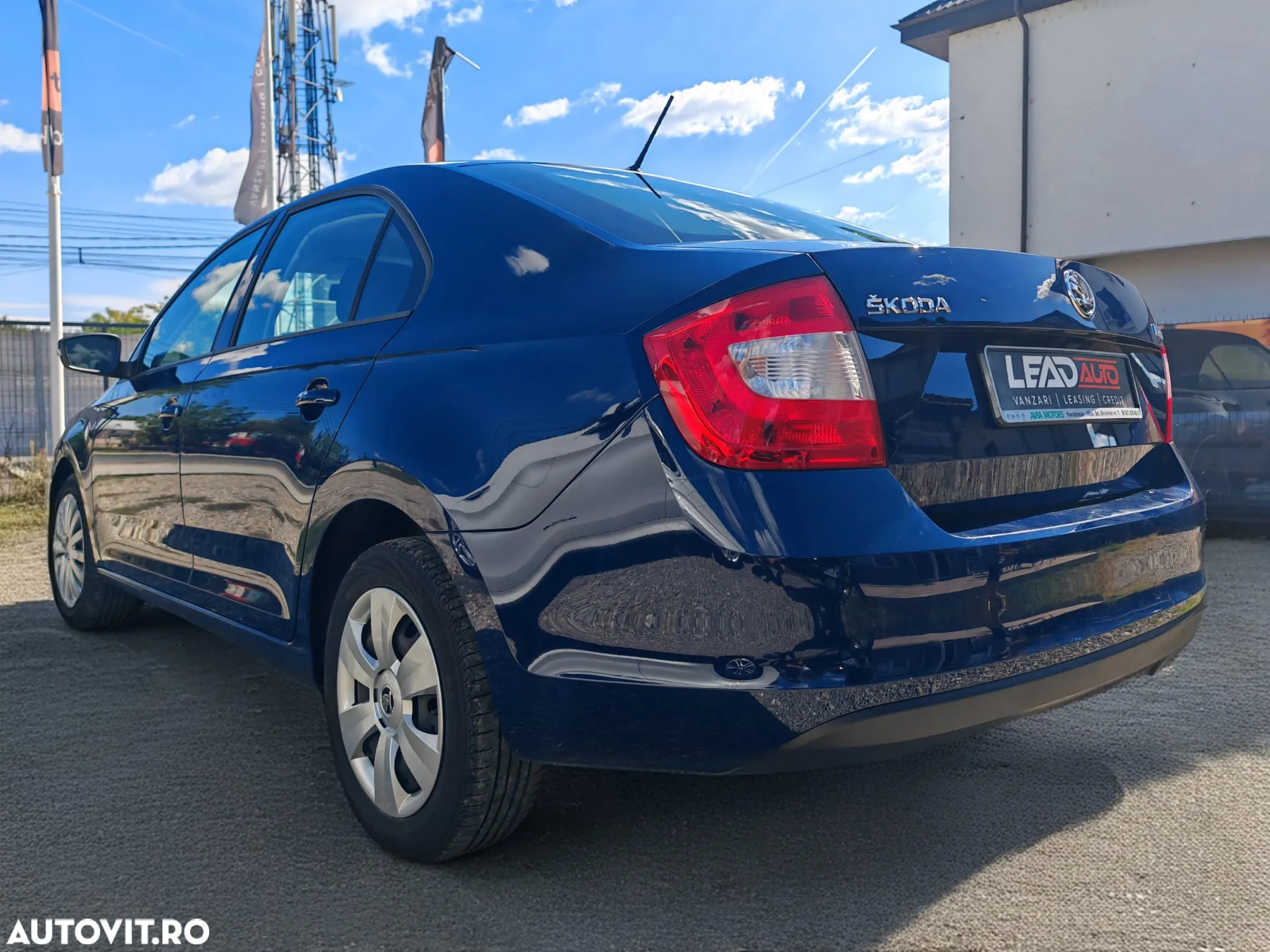 Skoda RAPID 1.2 TSI Ambition - 3