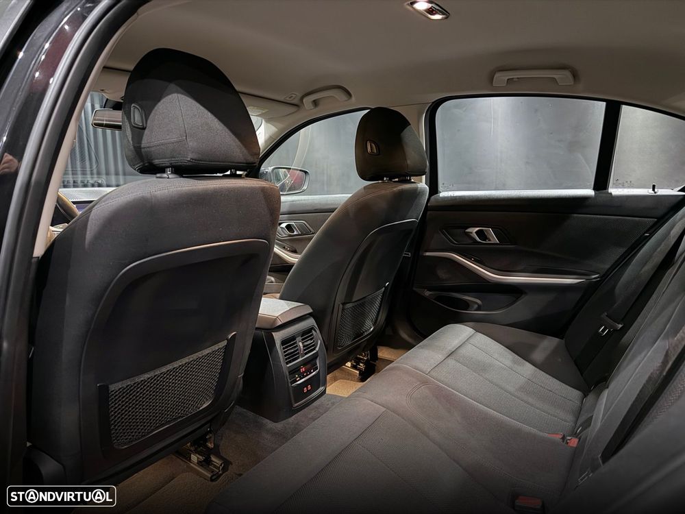 BMW 330 e Corporate Edition Auto - 27