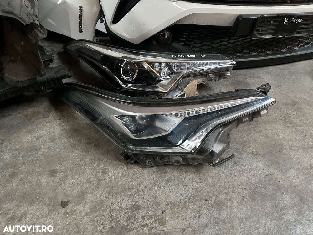 Fața completă Toyota c-hr 1.8 hibrid 2017 - 4