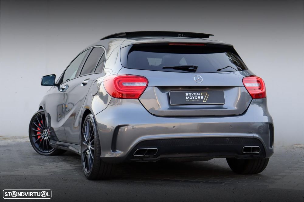 Mercedes-Benz A 45 AMG 4-Matic - 11