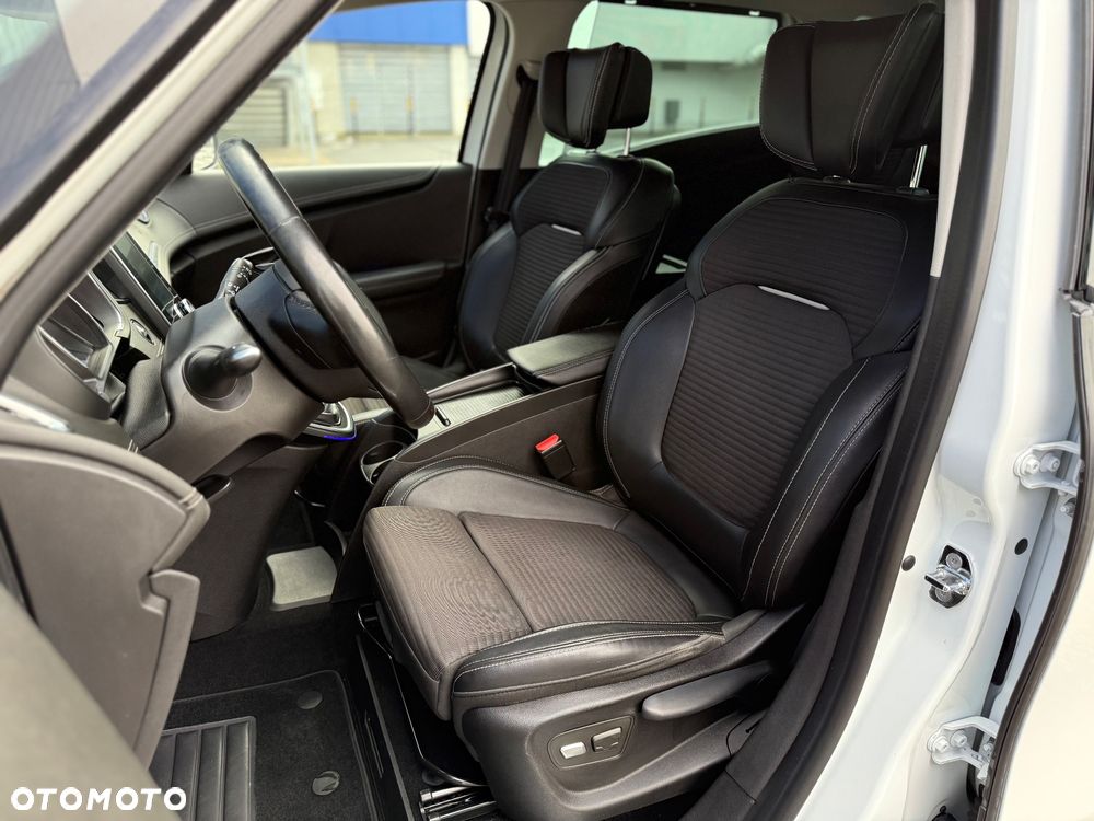 Renault Scenic ENERGY TCe 130 BOSE EDITION - 20