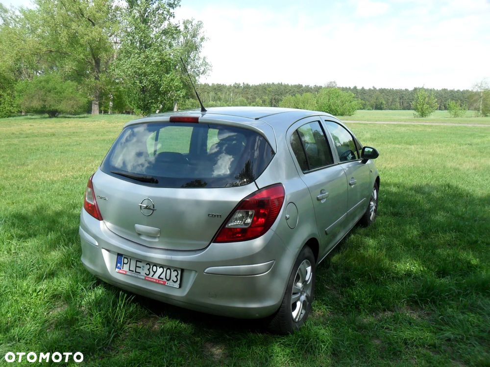 Opel Corsa 1.3 CDTI - 10