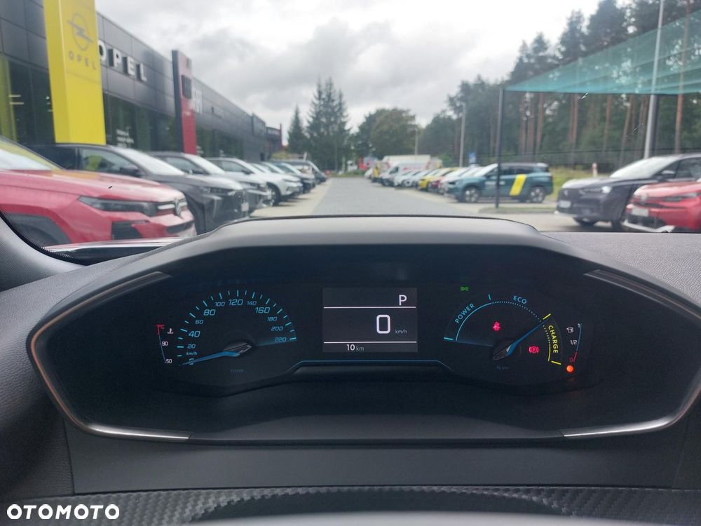 Peugeot 2008 PureTech mHEV Style e-DCS6 - 17