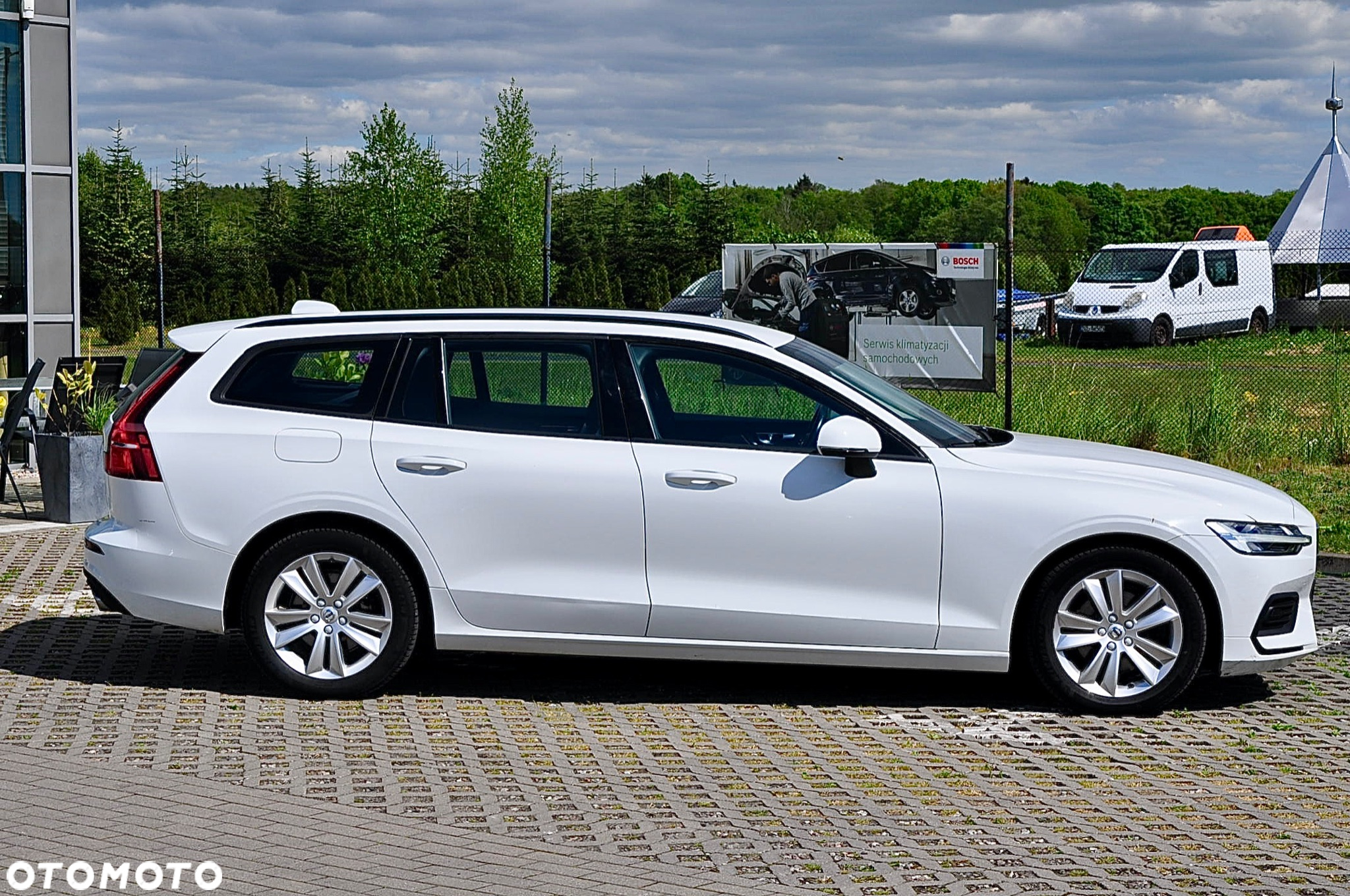 Volvo V60 B3 B Geartronic Momentum - 9