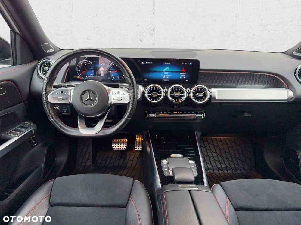 Mercedes-Benz GLB 250 4-Matic AMG Line 8G-DCT - 13