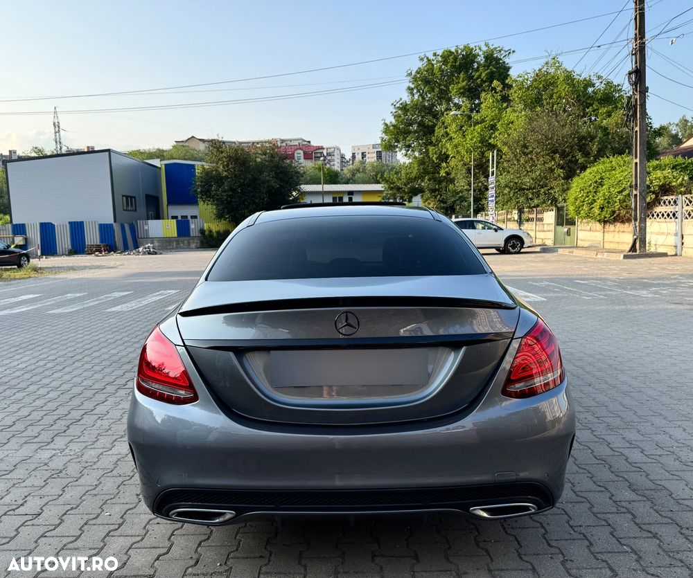 Mercedes-Benz C - 5