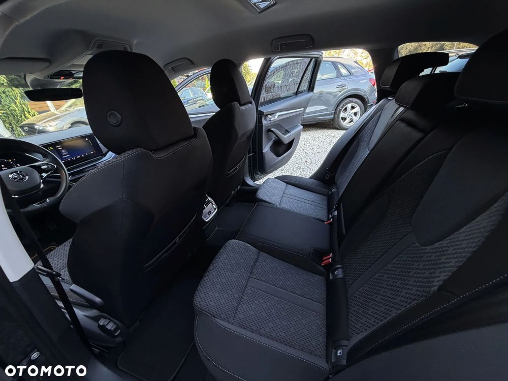 Skoda Octavia 2.0 TDI DSG Style - 19