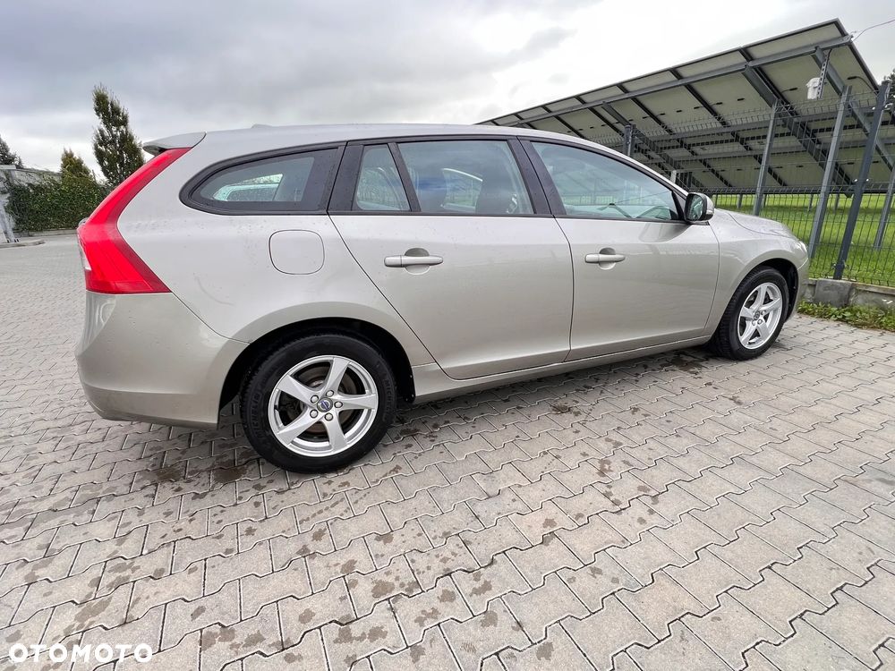 Volvo V60 D3 Drive-E Base - 4