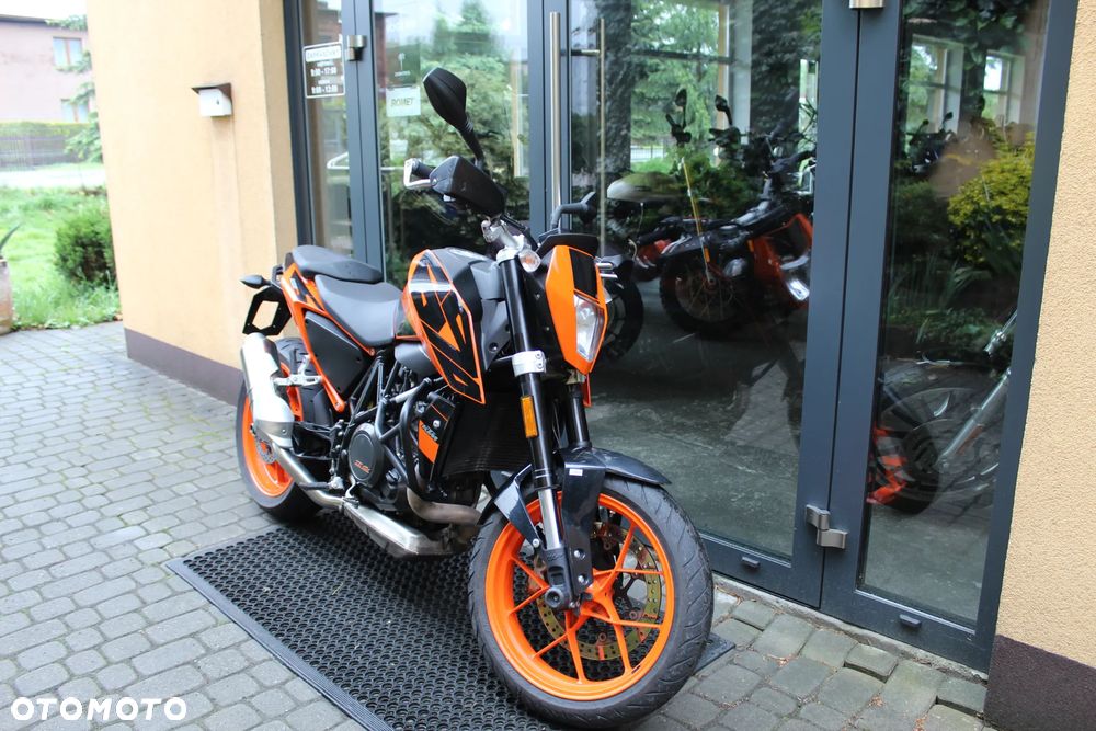 KTM Duke - 4